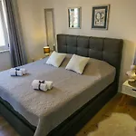 アパート Paula With Private Jacuzzi And Parking- Near The