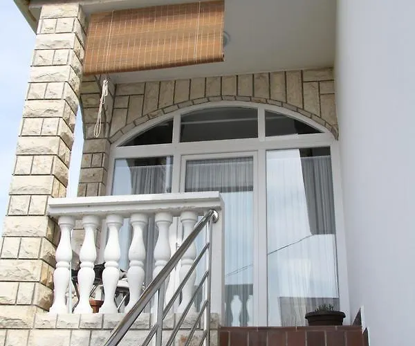 Paula With Private Jacuzzi And Parking- Near The *