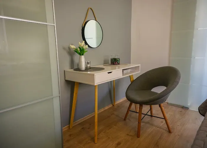 아파트 Paula With Private Jacuzzi And Parking- Near The 자다르